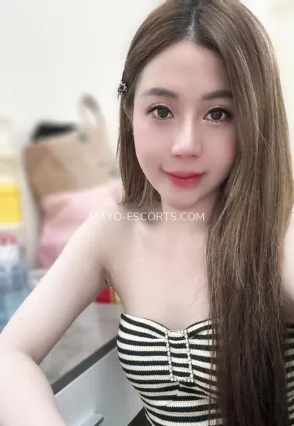 Mayo escorts Ava — 7