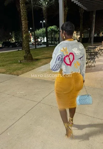 Mayo escorts Constanza — 8