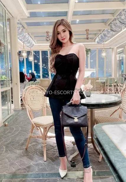 Mayo escorts Lisa — 4