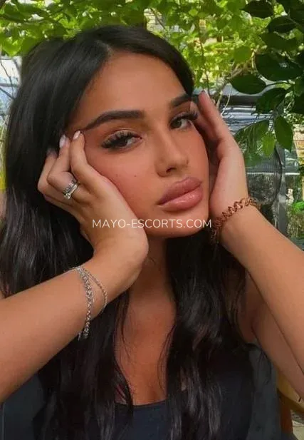 Mayo escorts Ariana — 4