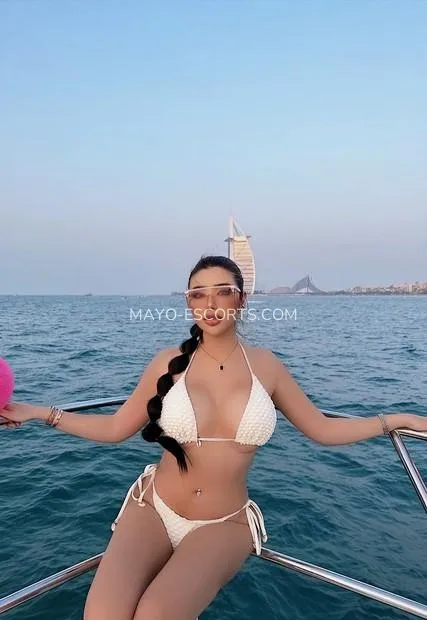 Mayo escorts Aaliyah — 2