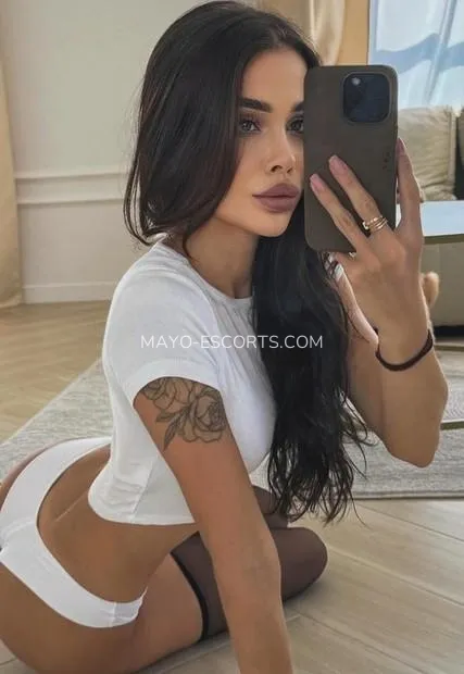 Mayo escorts Mary — 2