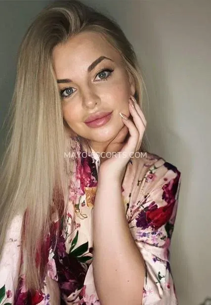 Mayo escorts Sadie — 5