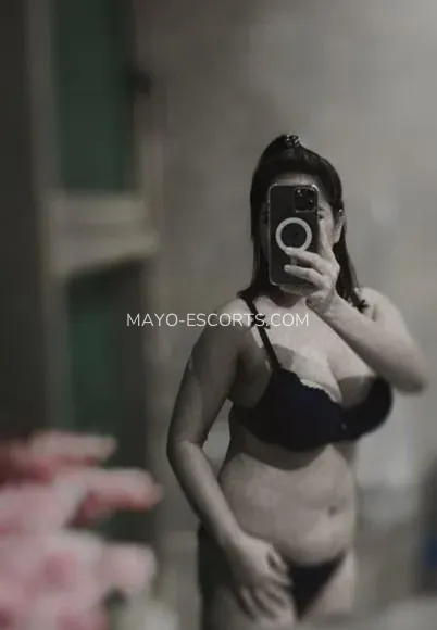 Mayo escorts Berit — 1