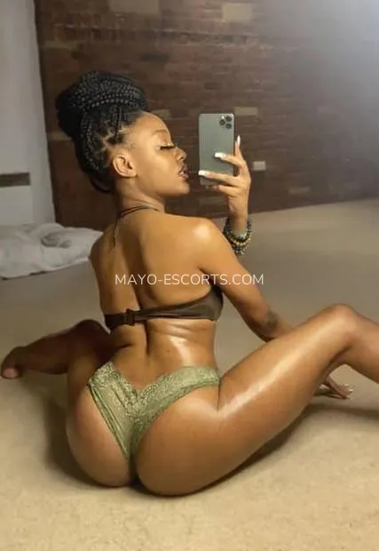 Mayo escorts Ciara — 2