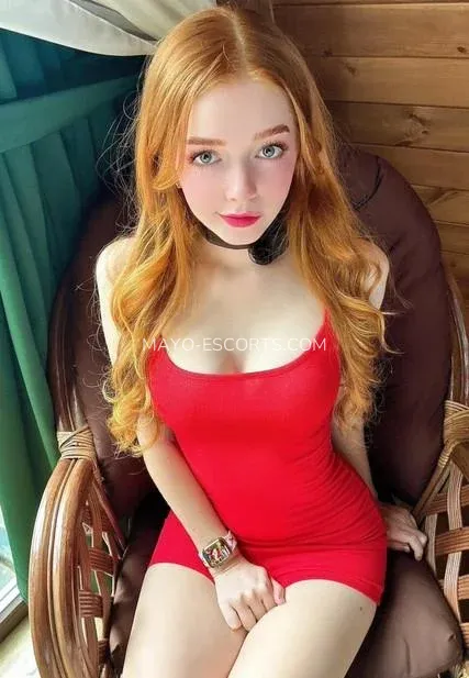 Mayo escorts Jamie — 1