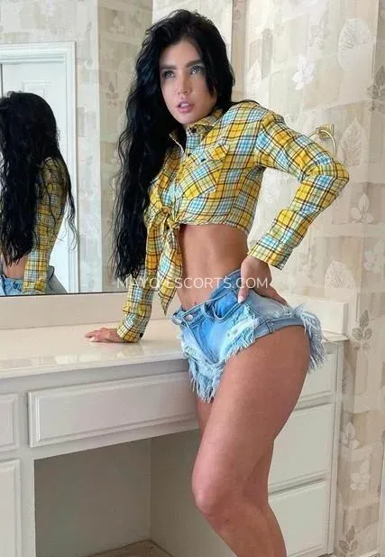 Mayo escorts Karin — 4