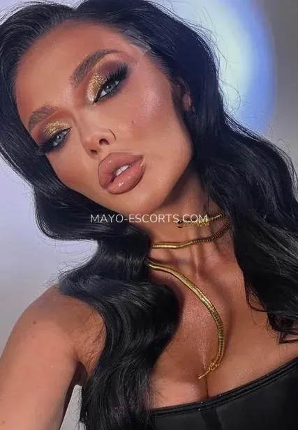 Mayo escorts Pia — 10