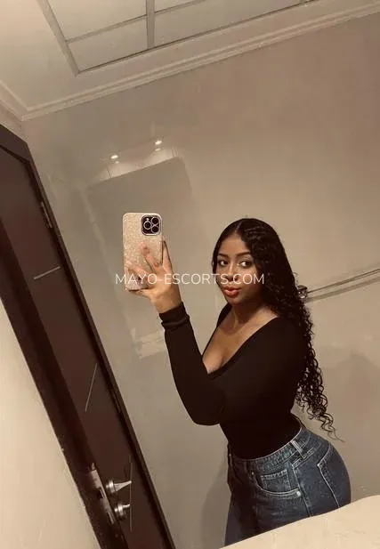 Mayo escorts Gabriela — 9