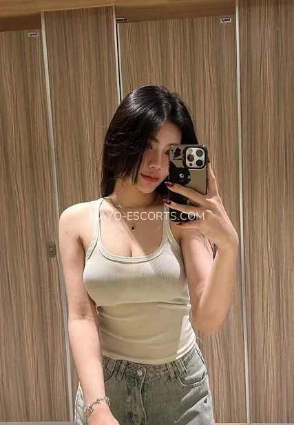 Mayo escorts Viktoria — 9