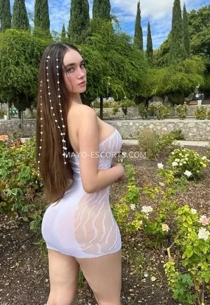 Mayo escorts Alexandra — 2
