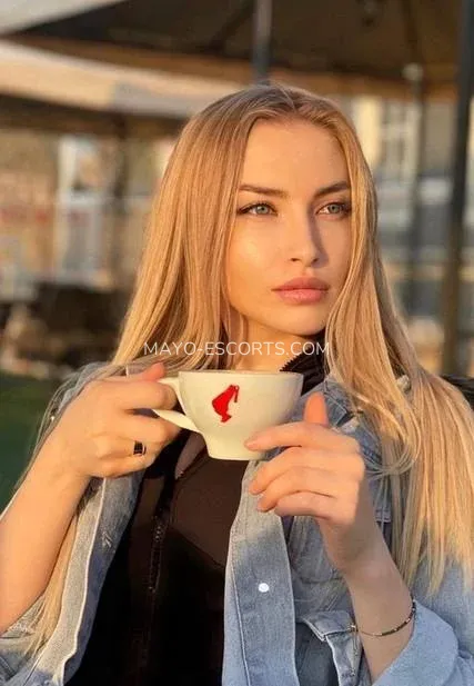 Mayo escorts Nadia — 7