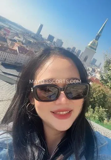 Mayo escorts Juliana — 6