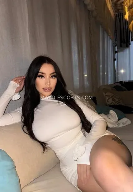 Mayo escorts Danielle — 4