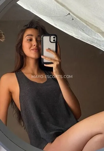 Mayo escorts Emma — 2