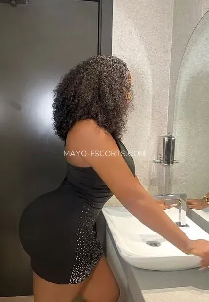 Mayo escorts Abigail — 1