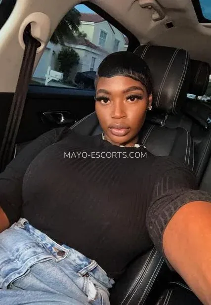 Mayo escorts Constanza — 5