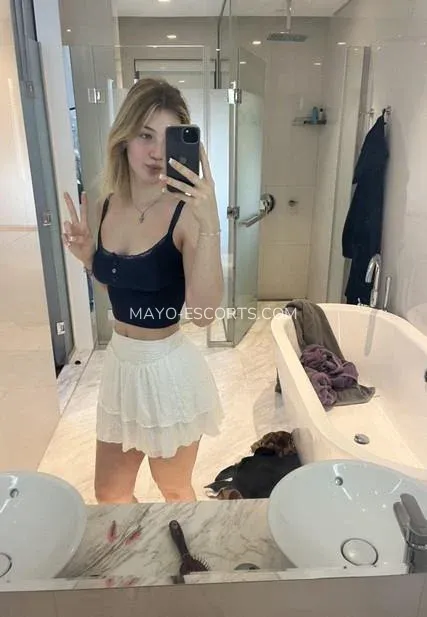 Mayo escorts Alma — 1