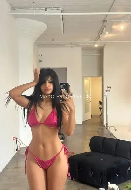 Mayo escorts Amalia — 6