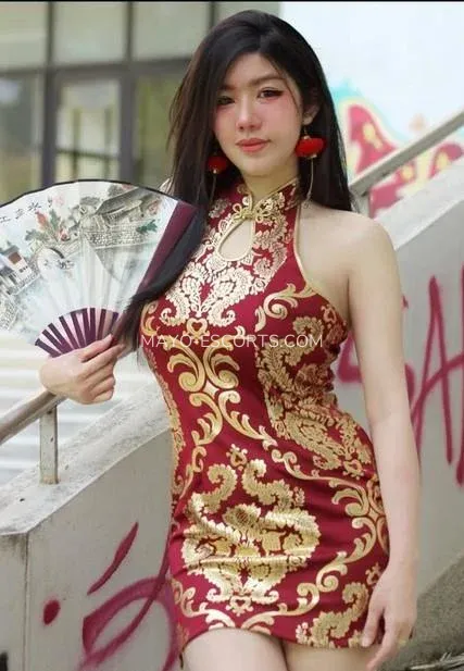 Mayo escorts Marianne — 1