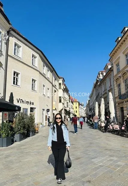 Mayo escorts Juliana — 1