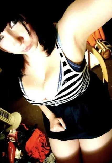 Mayo escorts Linda — 1