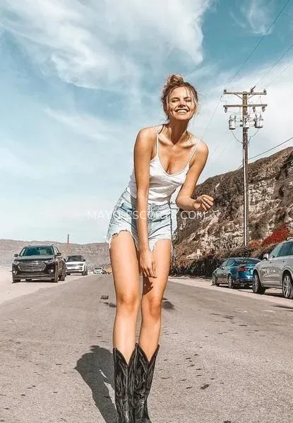 Mayo escorts Daniela — 10