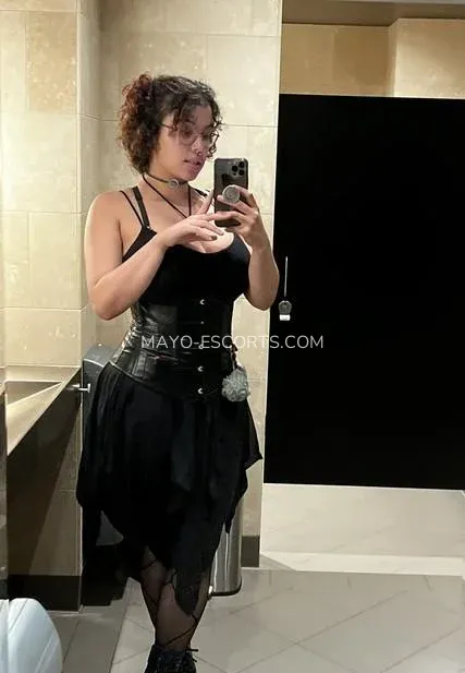 Mayo escorts Sol — 7