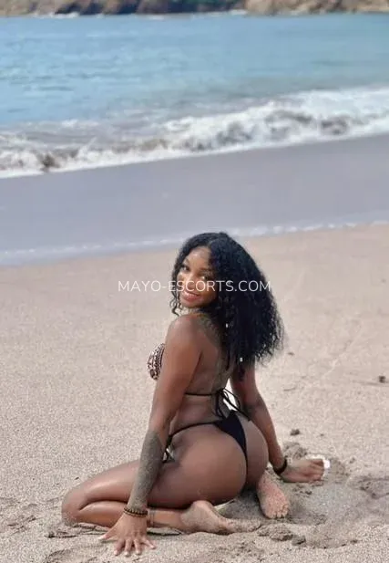 Mayo escorts Therese — 1