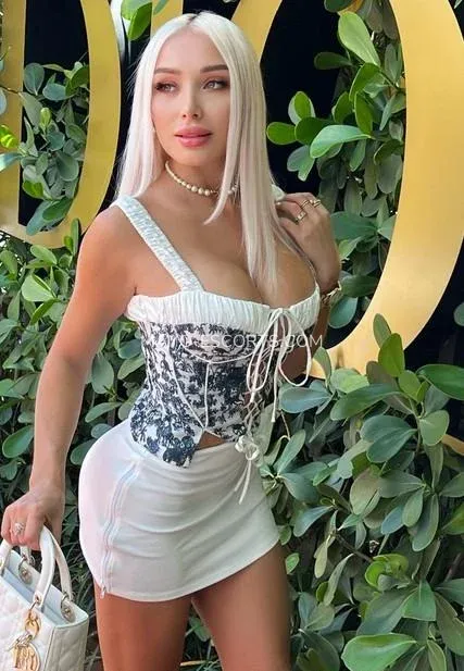 Mayo escorts Julia — 3