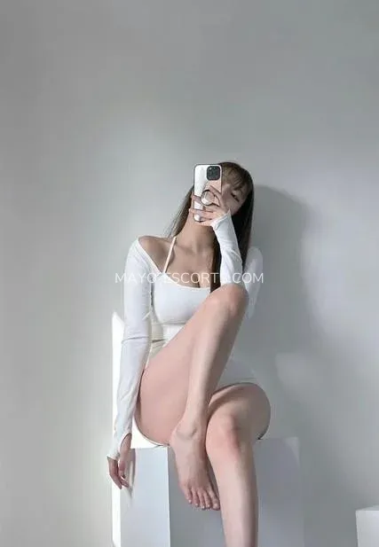 Mayo escorts Karla — 1