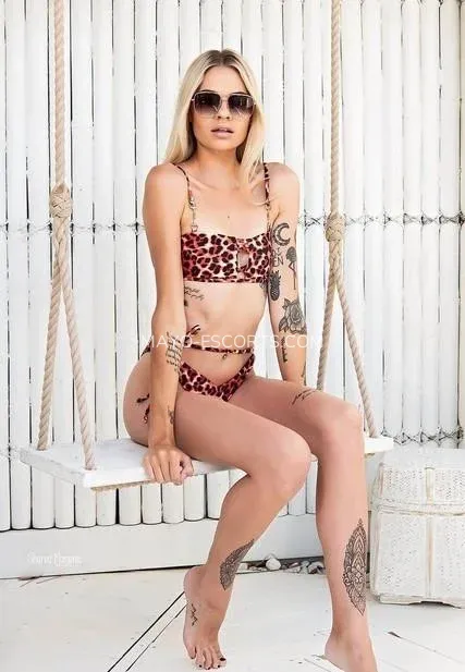 Mayo escorts Molly — 4