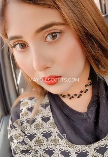 Mayo escorts Kate — 2