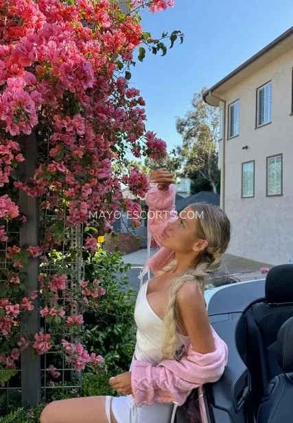 Mayo escorts Sonja — 8