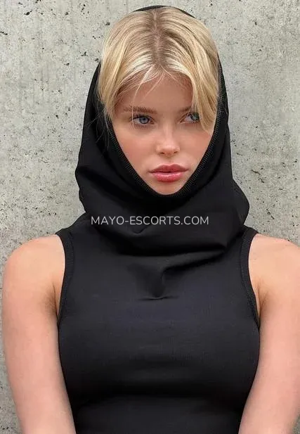 Mayo escorts Sadie — 4