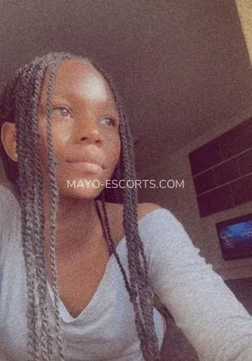 Mayo escorts Carly — 4