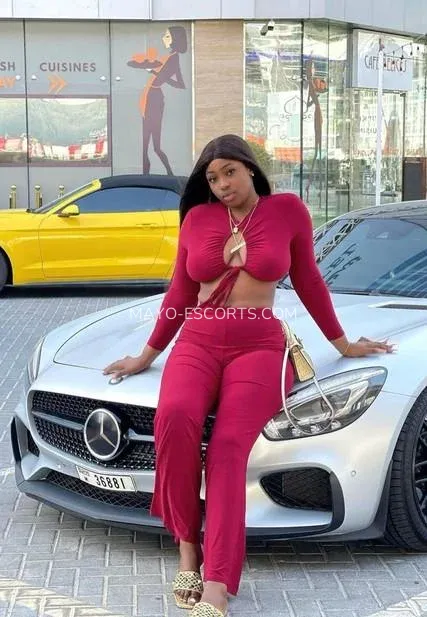 Mayo escorts Isabelle — 8