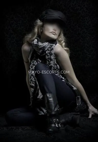 Mayo escorts Karolina — 2