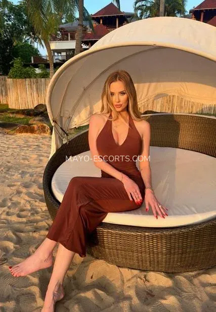 Mayo escorts Samantha — 1