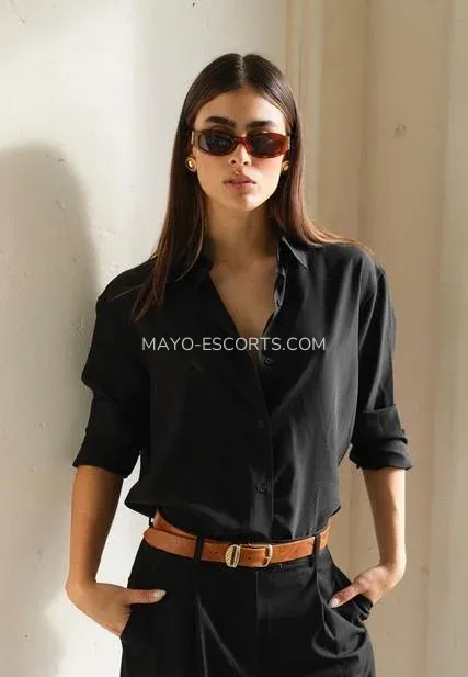 Mayo escorts Valerie — 1