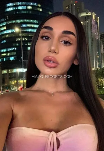 Mayo escorts Karolina — 2