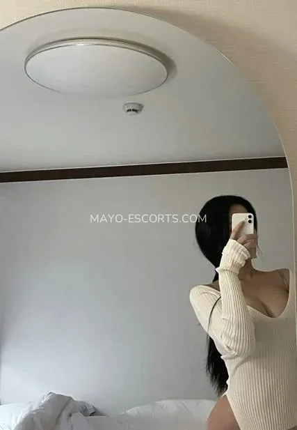 Mayo escorts Marie — 1