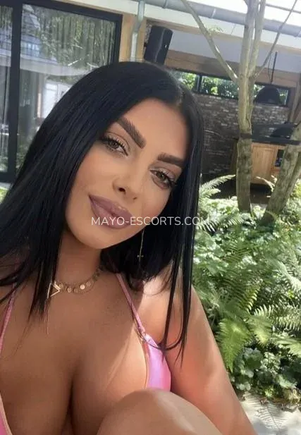 Mayo escorts Haley — 6