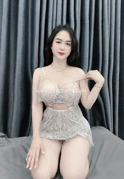 Mayo escorts Berit — 4