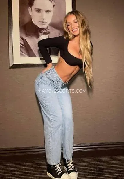 Mayo escorts Adrianna — 1