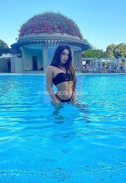 Mayo escorts Amelia — 6