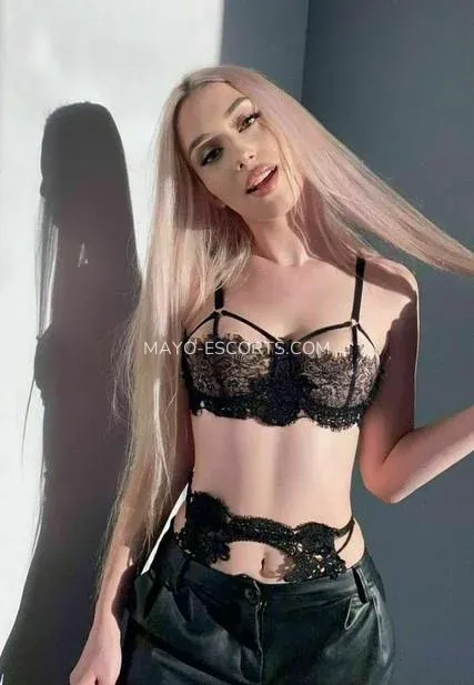 Mayo escorts Alejandra — 1