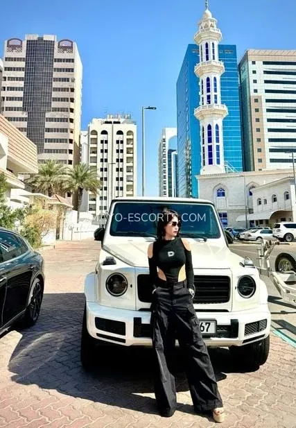 Mayo escorts Britt — 9