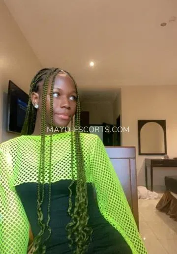 Mayo escorts Carly — 1