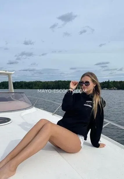 Mayo escorts Gianna — 4